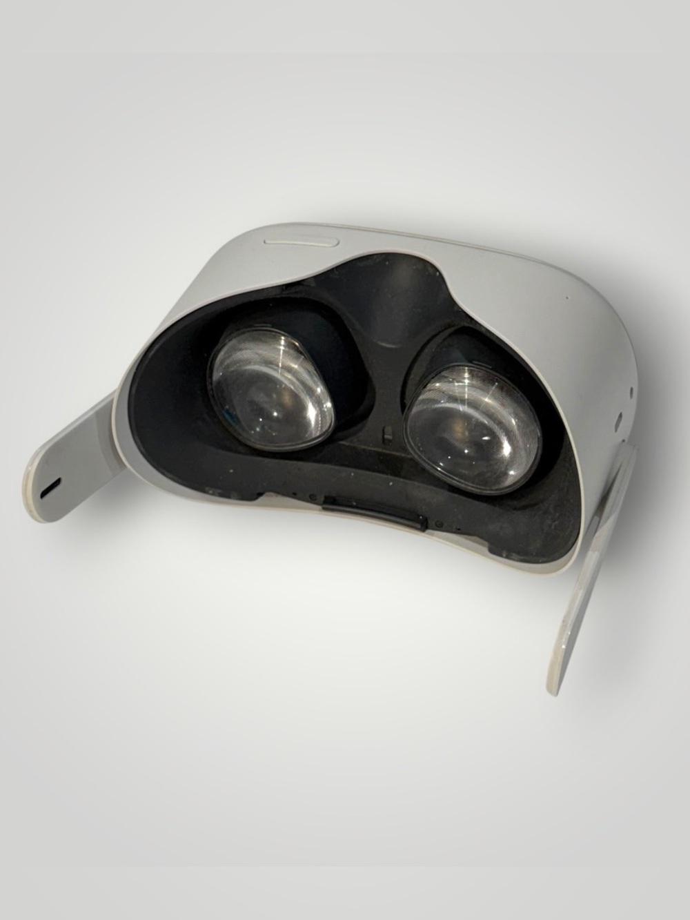 Meta Quest 2 VR Headset — For Parts Only